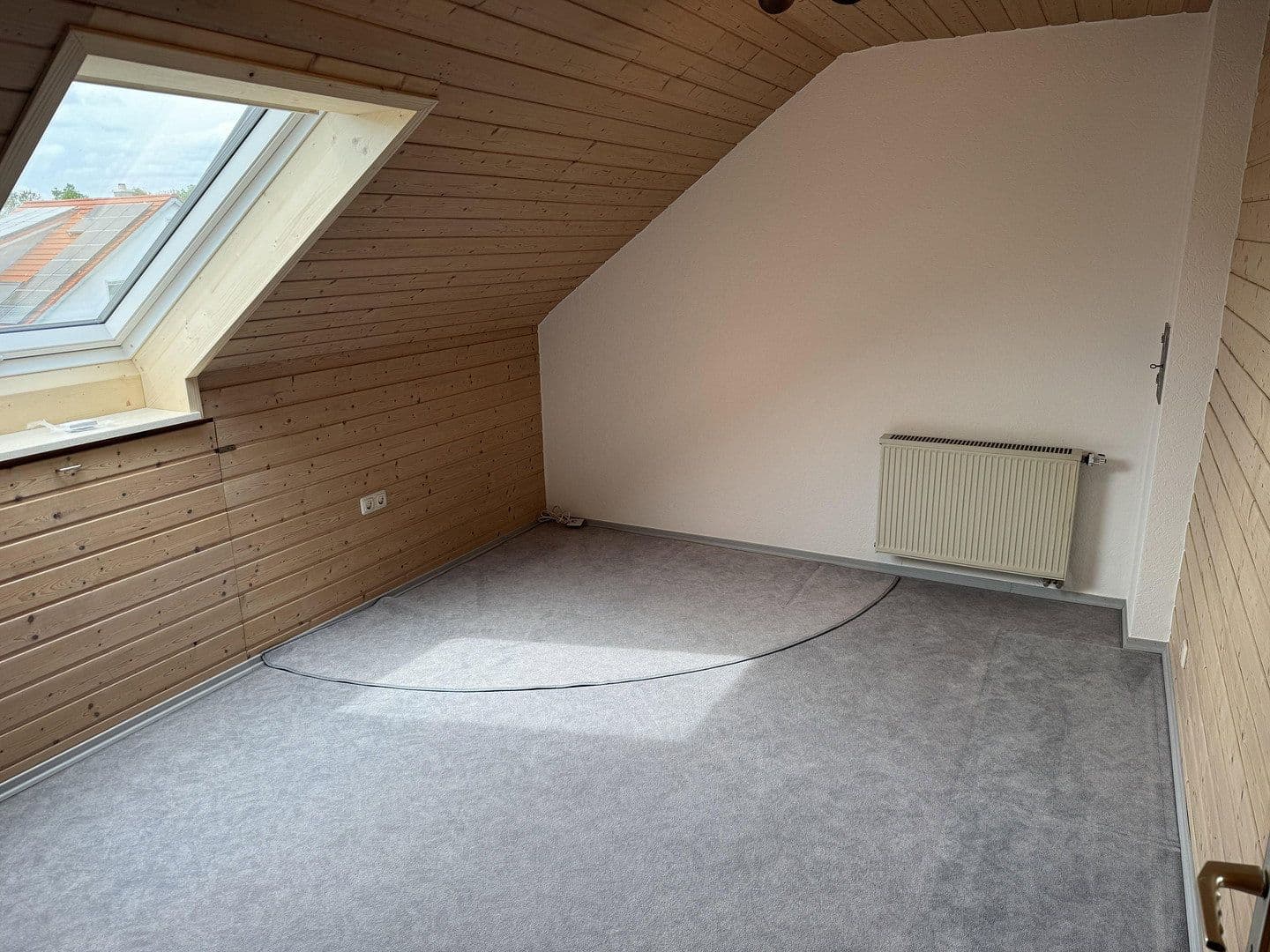 Prenájom domu 124 m², pozemok 239 m², Nördlingen, Bavorsko Prenájom domu 124 m², pozemok 239 m², Nördlingen, Bavorsko