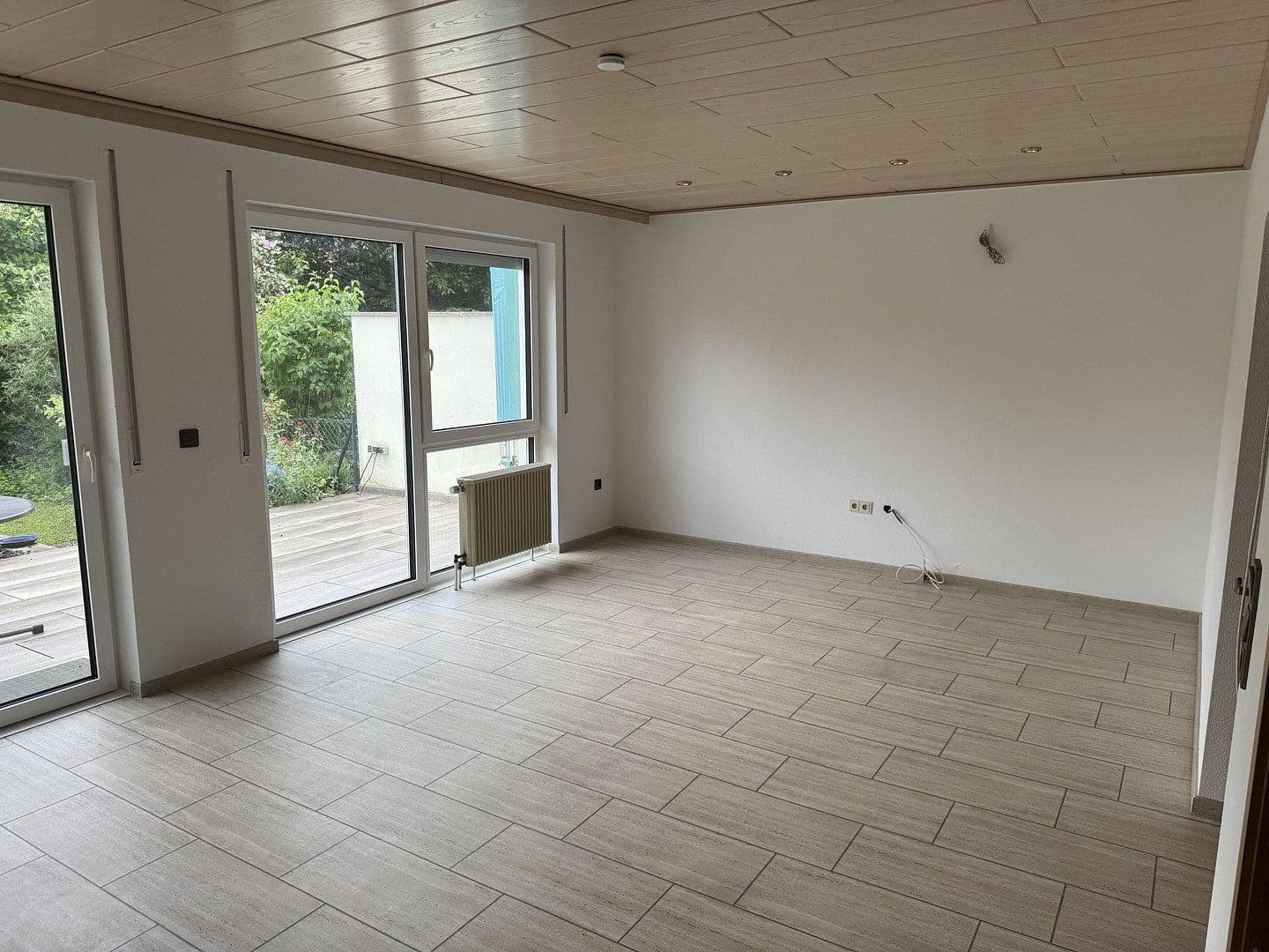 Prenájom domu 124 m², pozemok 239 m², Nördlingen, Bavorsko Prenájom domu 124 m², pozemok 239 m², Nördlingen, Bavorsko