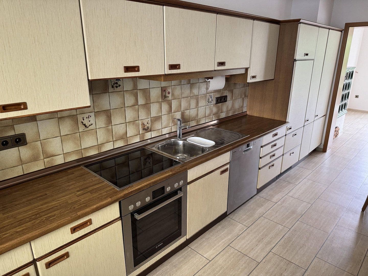 Prenájom domu 124 m², pozemok 239 m², Nördlingen, Bavorsko Prenájom domu 124 m², pozemok 239 m², Nördlingen, Bavorsko