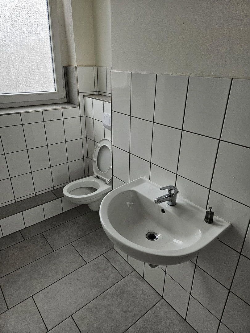 Prenájom nebytového priestoru 431 m², An der Steinert 7, Lüdenscheid, Severné Porýnie - Westfálsko Prenájom nebytového priestoru 431 m², An der Steinert 7, Lüdenscheid, Severné Porýnie - Westfálsko