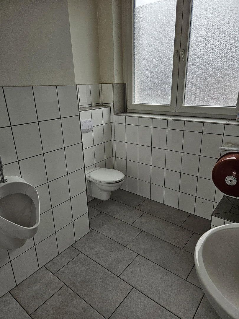 Prenájom nebytového priestoru 431 m², An der Steinert 7, Lüdenscheid, Severné Porýnie - Westfálsko Prenájom nebytového priestoru 431 m², An der Steinert 7, Lüdenscheid, Severné Porýnie - Westfálsko