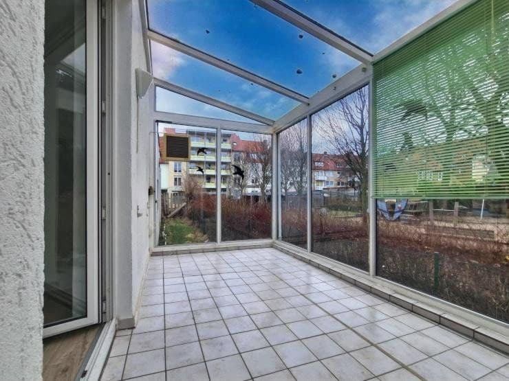 Prenájom bytu 3-izbový 106 m², Bergmannstr. 15, Hildesheim, Dolné Sasko Prenájom bytu 3-izbový 106 m², Bergmannstr. 15, Hildesheim, Dolné Sasko