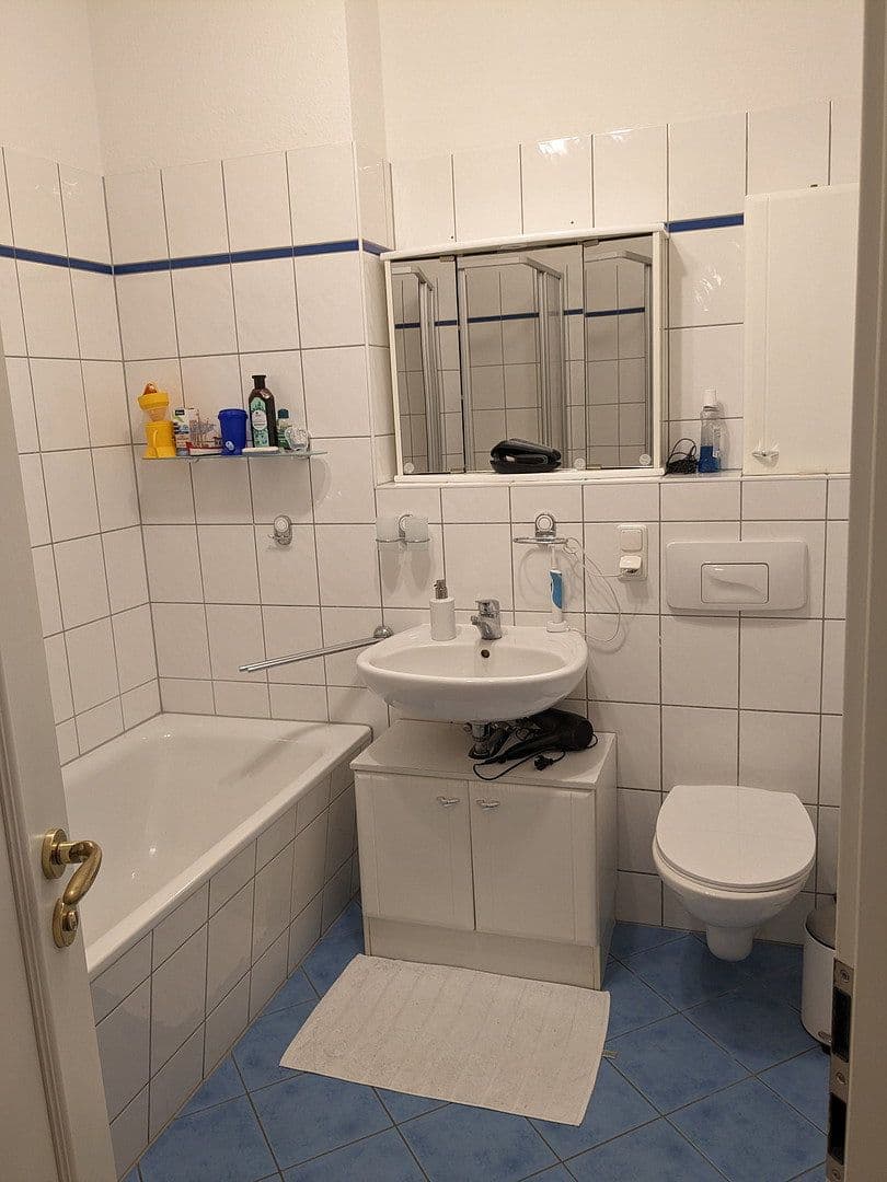 Prenájom bytu 3-izbový 79 m², Wormser Straße, Dresden, Sasko Prenájom bytu 3-izbový 79 m², Wormser Straße, Dresden, Sasko
