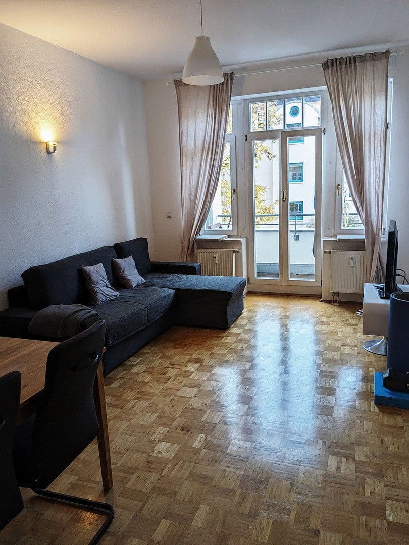 Prenájom bytu 3-izbový 79 m², Wormser Straße, Dresden, Sasko Prenájom bytu 3-izbový 79 m², Wormser Straße, Dresden, Sasko