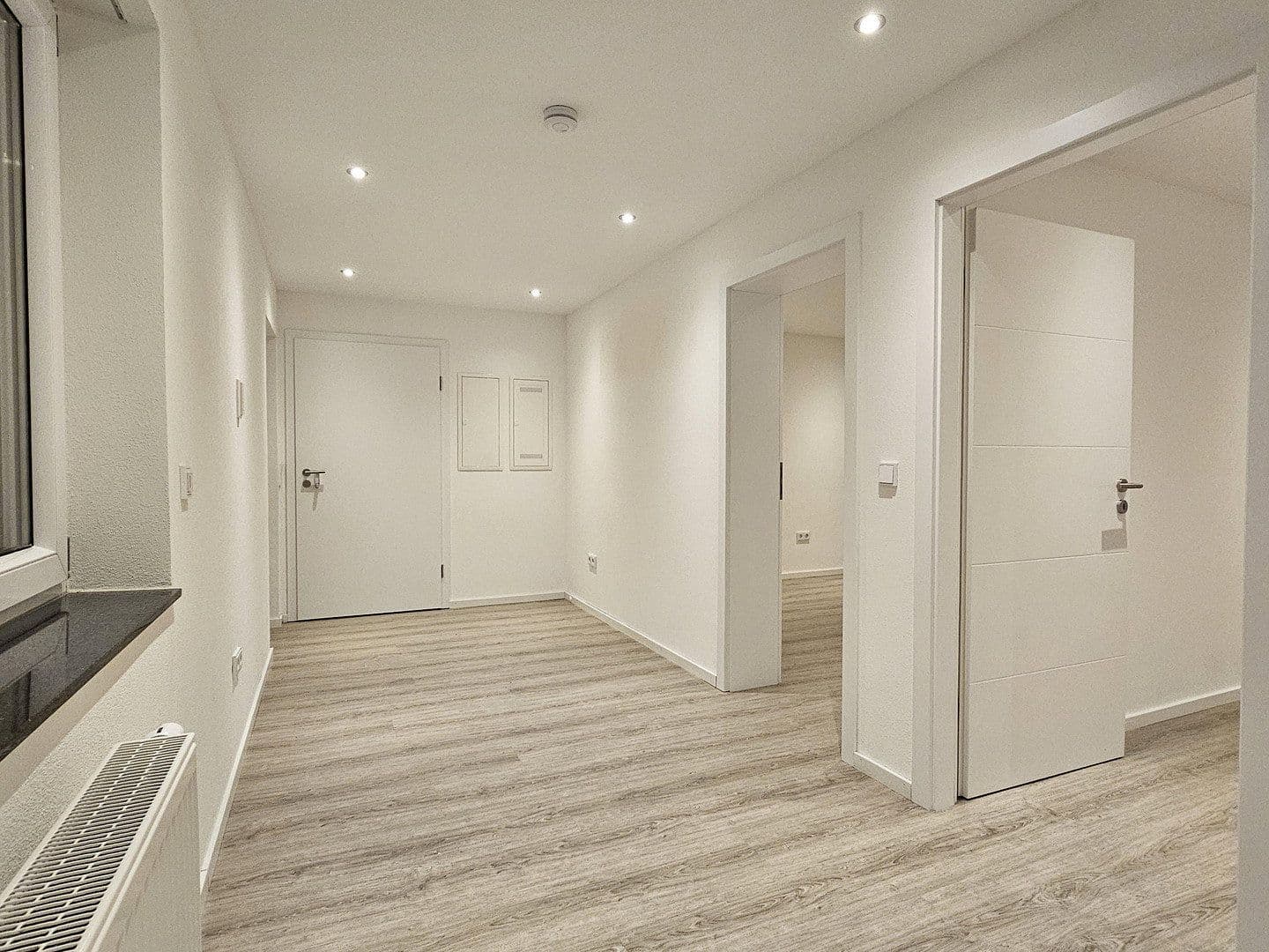 Prenájom bytu 4-izbový 95 m², Tauberbischofsheim, Bádensko-Wurttembersko Prenájom bytu 4-izbový 95 m², Tauberbischofsheim, Bádensko-Wurttembersko