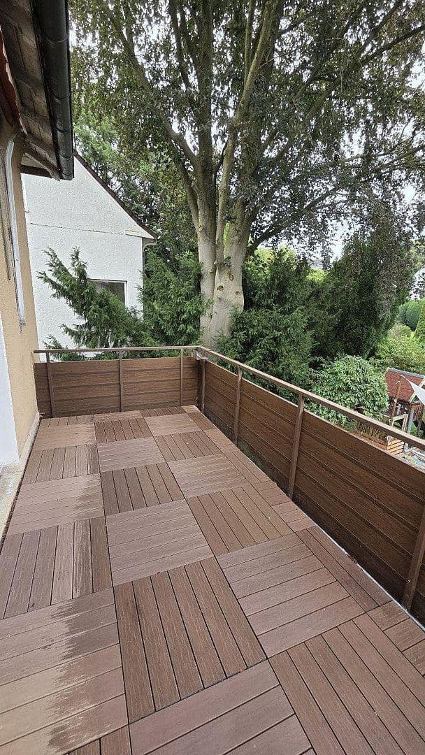 Prenájom bytu 4-izbový 100 m², Schatenstr. 14, Bielefeld, Severné Porýnie - Westfálsko Prenájom bytu 4-izbový 100 m², Schatenstr. 14, Bielefeld, Severné Porýnie - Westfálsko