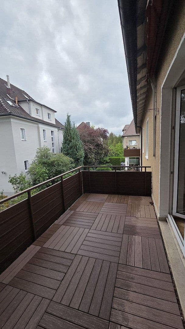 Prenájom bytu 4-izbový 100 m², Schatenstr. 14, Bielefeld, Severné Porýnie - Westfálsko Prenájom bytu 4-izbový 100 m², Schatenstr. 14, Bielefeld, Severné Porýnie - Westfálsko
