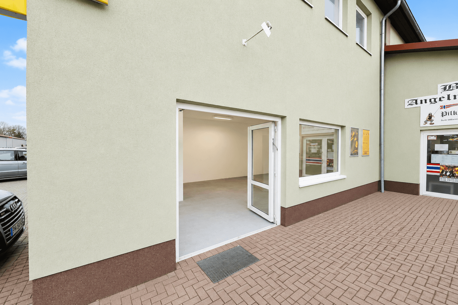 Prenájom nebytového priestoru 50 m², Ernst Thälmann Straße 9, Rehfelde, Brandenbursko Prenájom nebytového priestoru 50 m², Ernst Thälmann Straße 9, Rehfelde, Brandenbursko