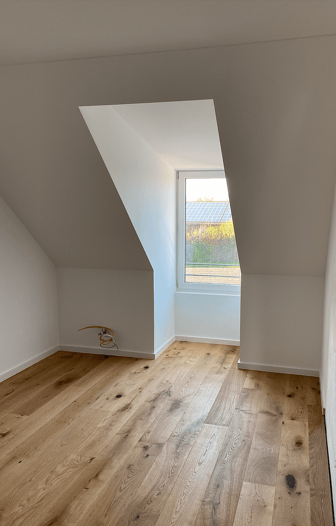 Prenájom bytu 4-izbový 118 m², Karlsfeld, Bavorsko Prenájom bytu 4-izbový 118 m², Karlsfeld, Bavorsko