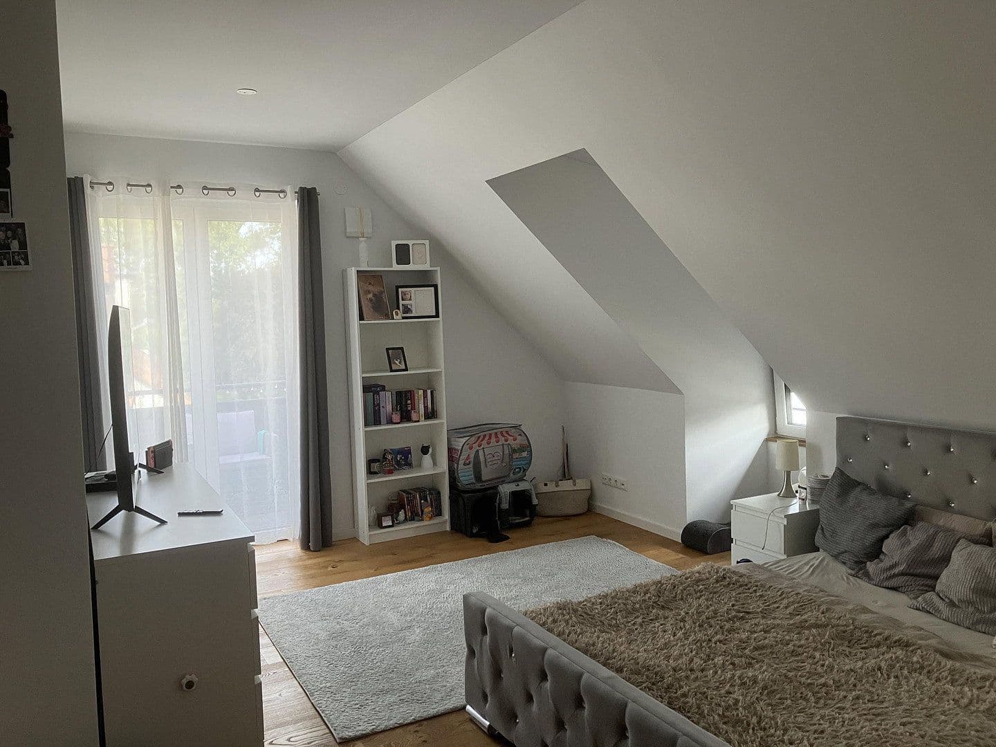 Prenájom bytu 4-izbový 118 m², Karlsfeld, Bavorsko Prenájom bytu 4-izbový 118 m², Karlsfeld, Bavorsko