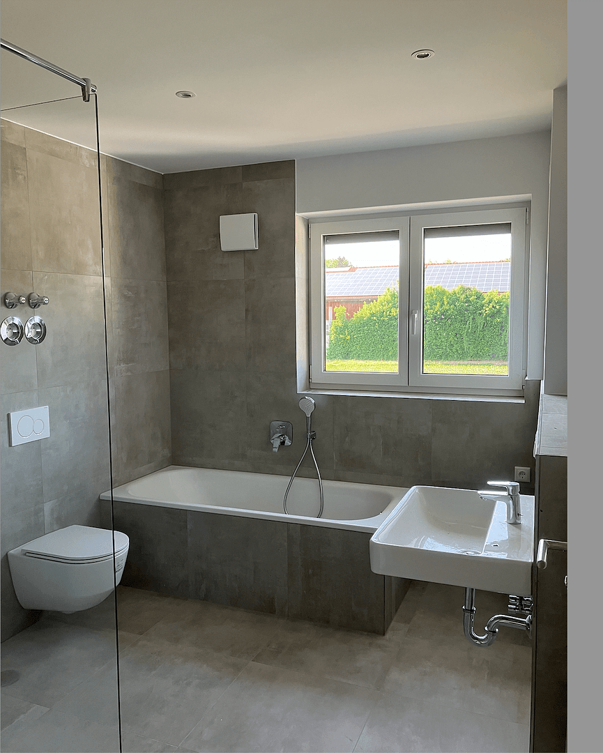 Prenájom bytu 4-izbový 118 m², Karlsfeld, Bavorsko Prenájom bytu 4-izbový 118 m², Karlsfeld, Bavorsko