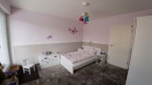 Prenájom domu 290 m², pozemok 680 m², Thumenberger Weg 130, Nuernberg, Bavorsko Prenájom domu 290 m², pozemok 680 m², Thumenberger Weg 130, Nuernberg, Bavorsko