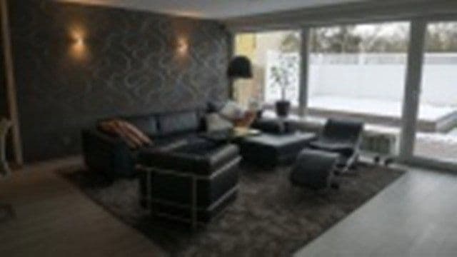 Prenájom domu 290 m², pozemok 680 m², Thumenberger Weg 130, Nuernberg, Bavorsko Prenájom domu 290 m², pozemok 680 m², Thumenberger Weg 130, Nuernberg, Bavorsko