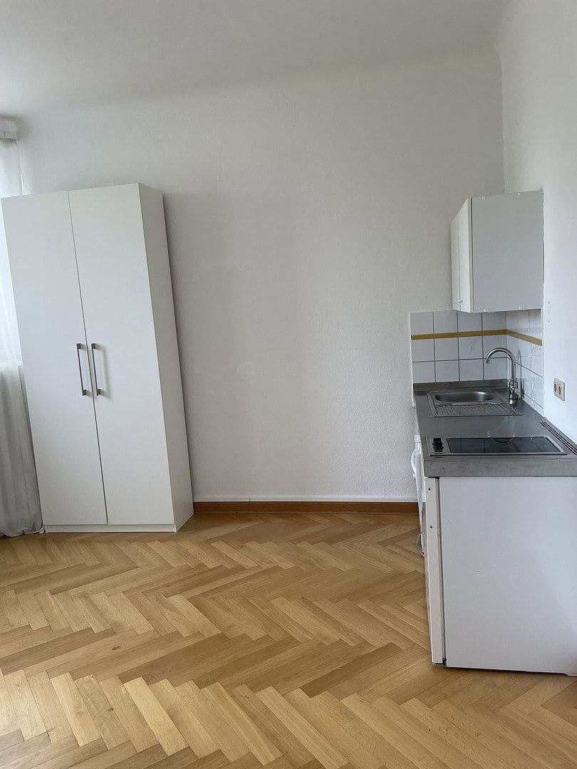 Prenájom bytu 1-izbový 23 m², Göttingen, Dolné Sasko Prenájom bytu 1-izbový 23 m², Göttingen, Dolné Sasko