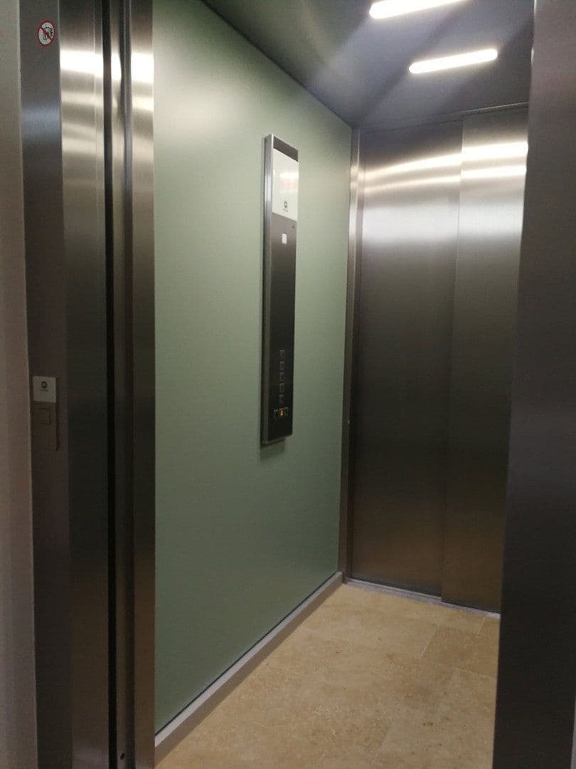 Prenájom bytu 2-izbový 64 m², Kattreinstraße 71, Darmstadt, Hesensko Prenájom bytu 2-izbový 64 m², Kattreinstraße 71, Darmstadt, Hesensko