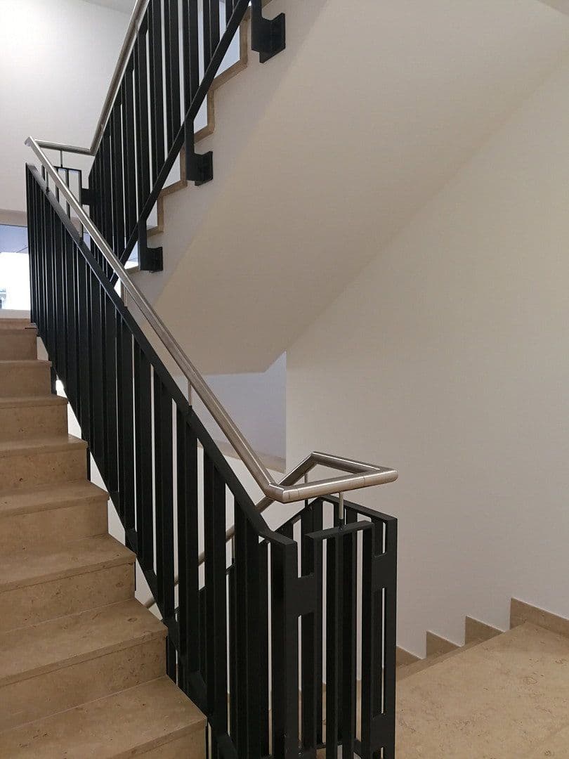 Prenájom bytu 2-izbový 64 m², Kattreinstraße 71, Darmstadt, Hesensko Prenájom bytu 2-izbový 64 m², Kattreinstraße 71, Darmstadt, Hesensko