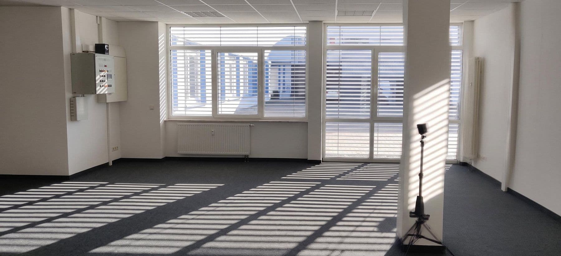 Prenájom kancelárie 210 m², Aschaffenburg, Bavorsko Prenájom kancelárie 210 m², Aschaffenburg, Bavorsko