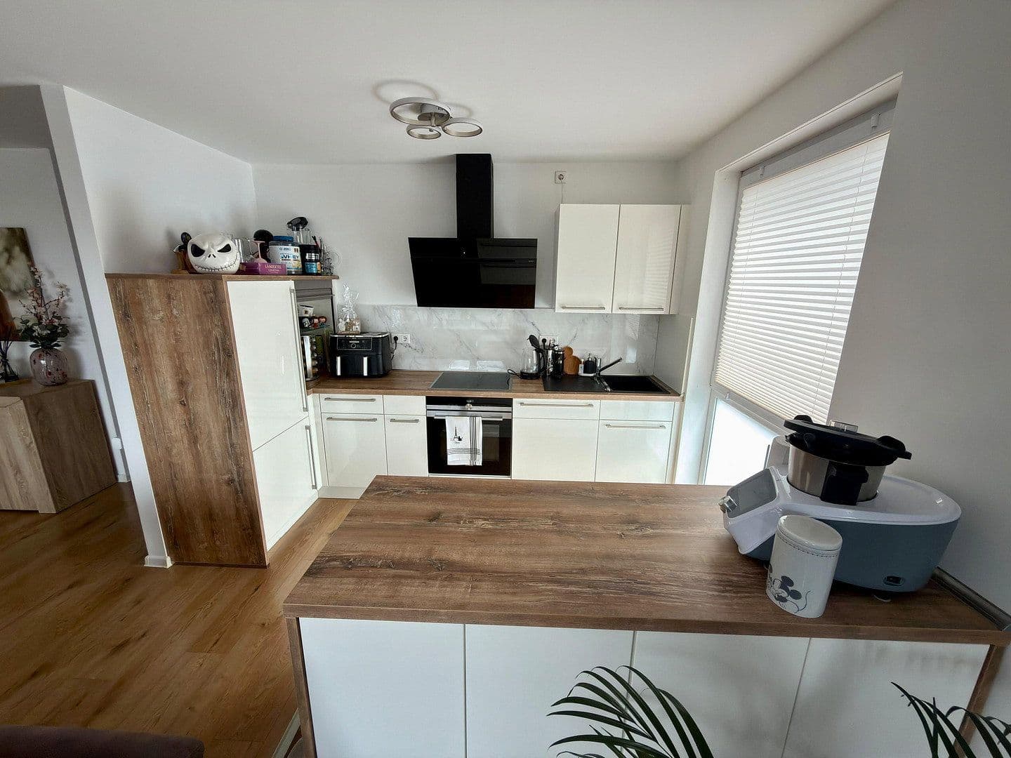 Prenájom bytu 3-izbový 73 m², Solingen, Severné Porýnie - Westfálsko Prenájom bytu 3-izbový 73 m², Solingen, Severné Porýnie - Westfálsko