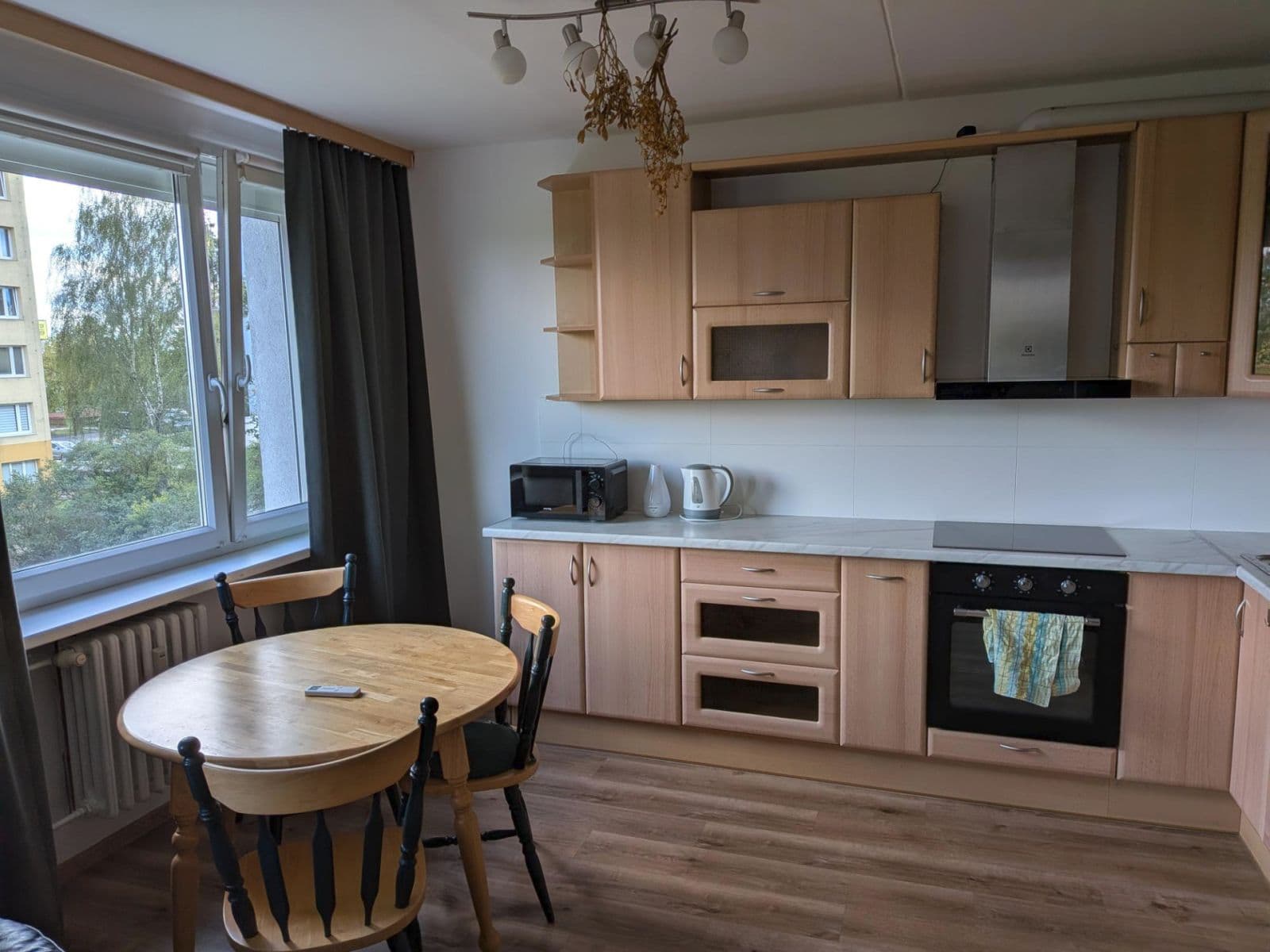 Prenájom bytu 3-izbový 75 m², Norská, Kladno, Středočeský kraj Prenájom bytu 3-izbový 75 m², Norská, Kladno, Středočeský kraj