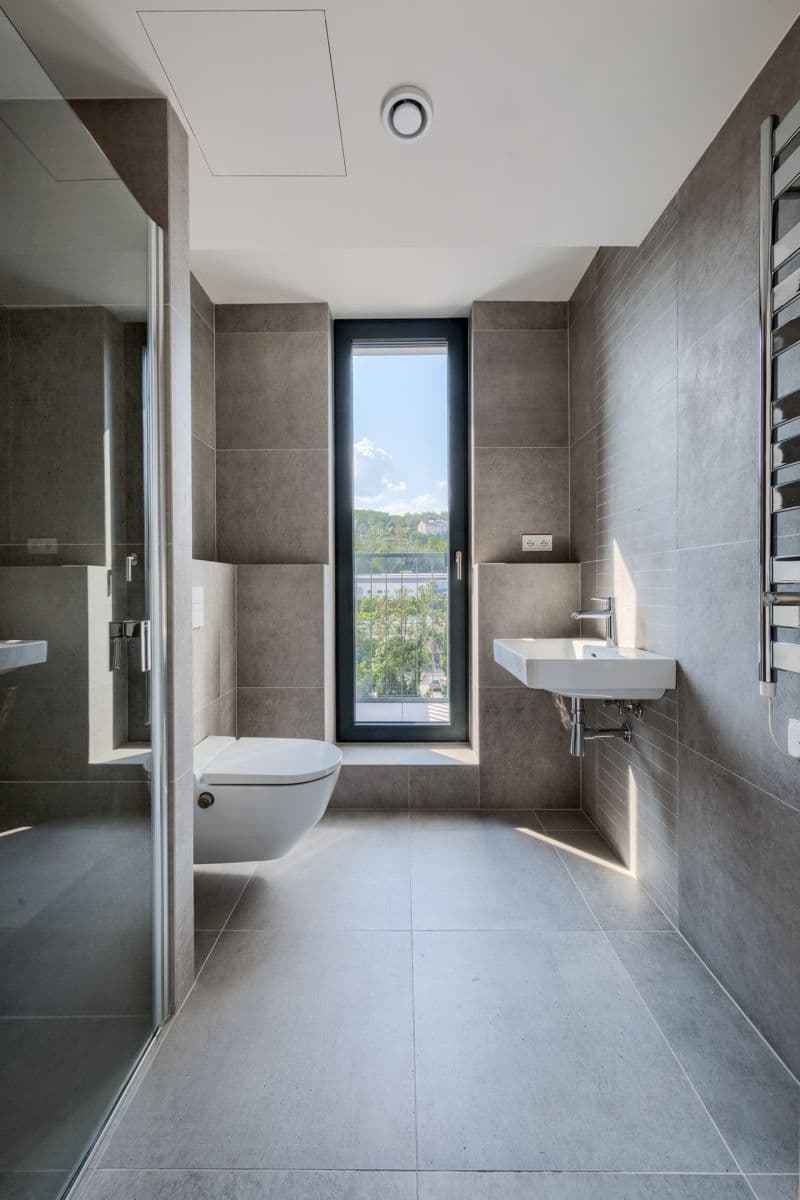 Predaj bytu 4-izbový 132 m², Nádražní, Praha, Praha Predaj bytu 4-izbový 132 m², Nádražní, Praha, Praha