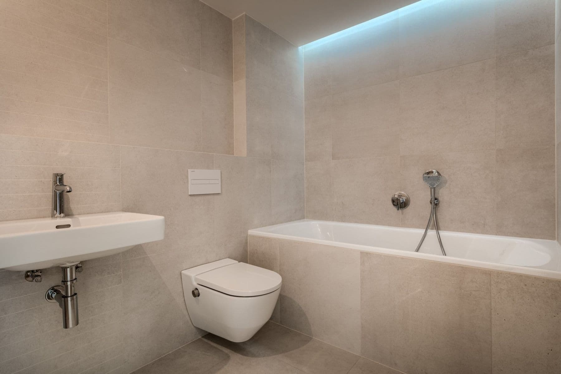 Predaj bytu 4-izbový 132 m², Nádražní, Praha, Praha Predaj bytu 4-izbový 132 m², Nádražní, Praha, Praha