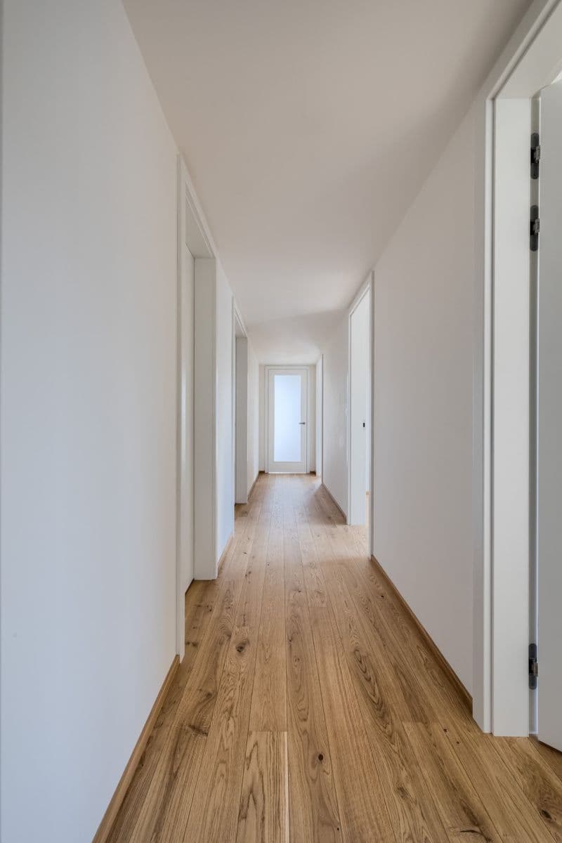 Predaj bytu 4-izbový 132 m², Nádražní, Praha, Praha Predaj bytu 4-izbový 132 m², Nádražní, Praha, Praha