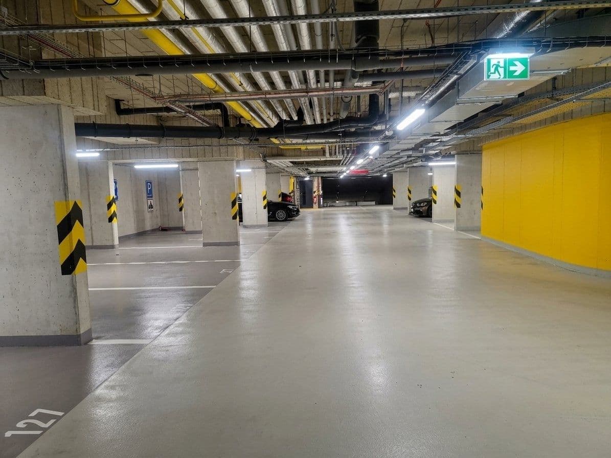 Predaj bytu 4-izbový 132 m², Nádražní, Praha, Praha Predaj bytu 4-izbový 132 m², Nádražní, Praha, Praha