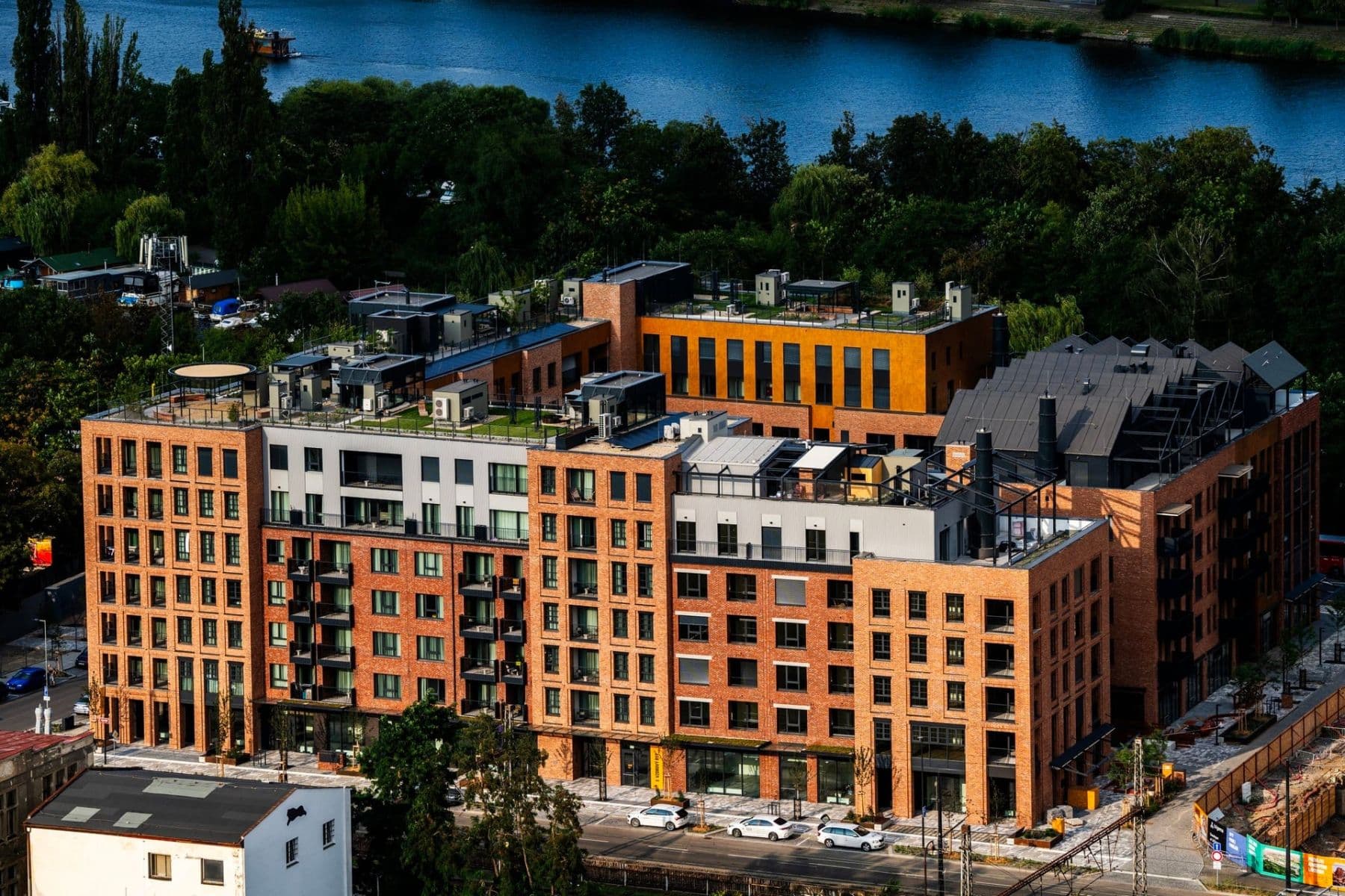 Predaj bytu 4-izbový 132 m², Nádražní, Praha, Praha Predaj bytu 4-izbový 132 m², Nádražní, Praha, Praha