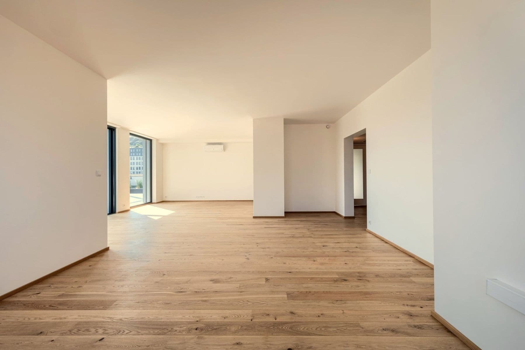 Predaj bytu 4-izbový 132 m², Nádražní, Praha, Praha Predaj bytu 4-izbový 132 m², Nádražní, Praha, Praha