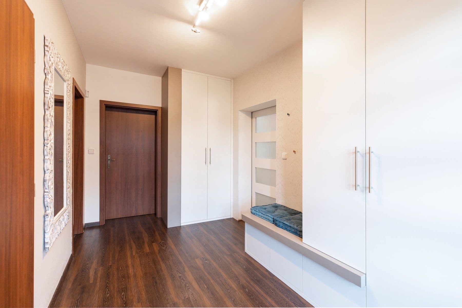 Predaj domu 249 m², pozemok 1.050 m², Minerální, Praha, Praha Predaj domu 249 m², pozemok 1.050 m², Minerální, Praha, Praha
