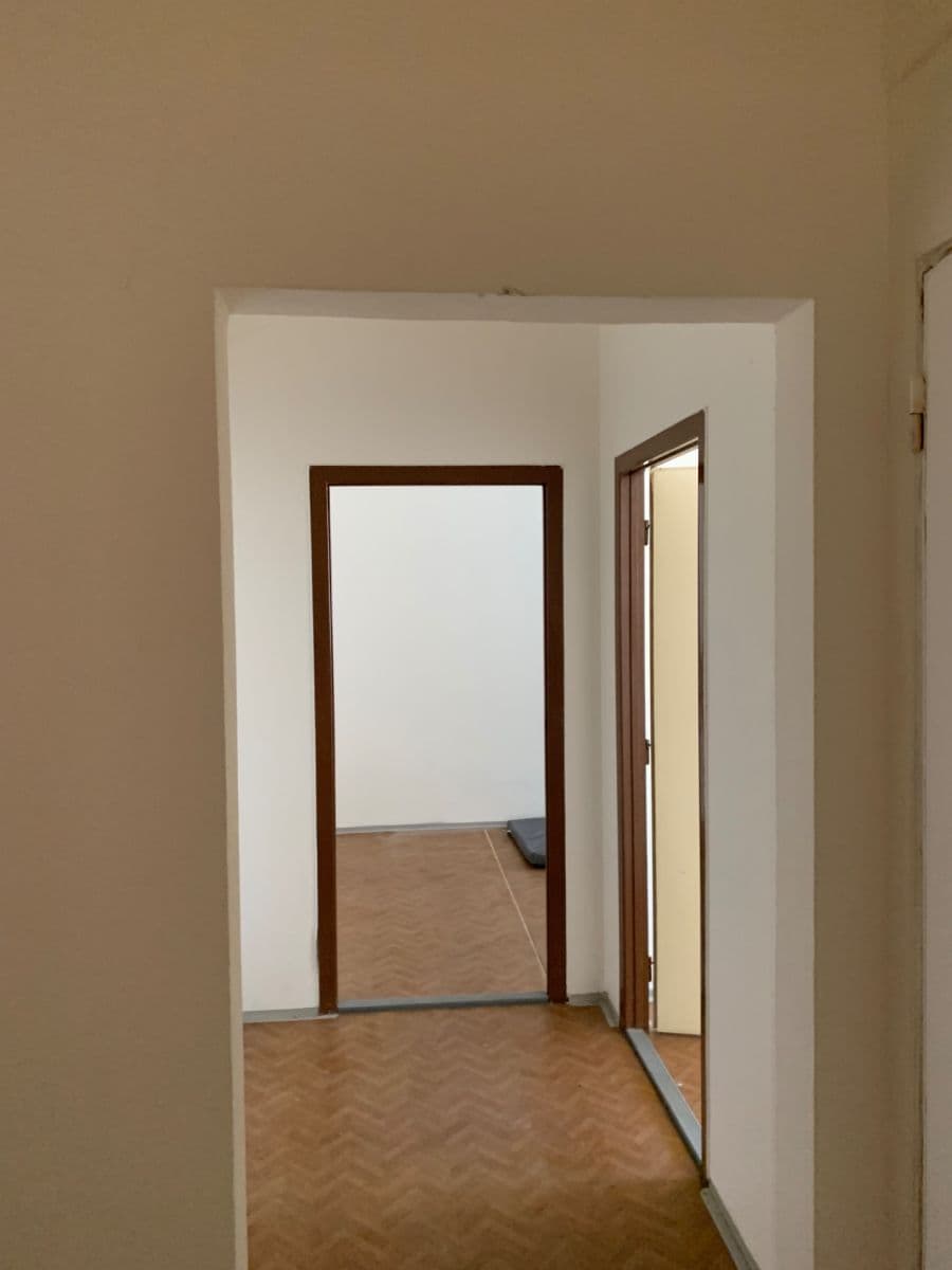 Prenájom bytu 3-izbový 68 m², Minská, Tábor, Jihočeský kraj Prenájom bytu 3-izbový 68 m², Minská, Tábor, Jihočeský kraj