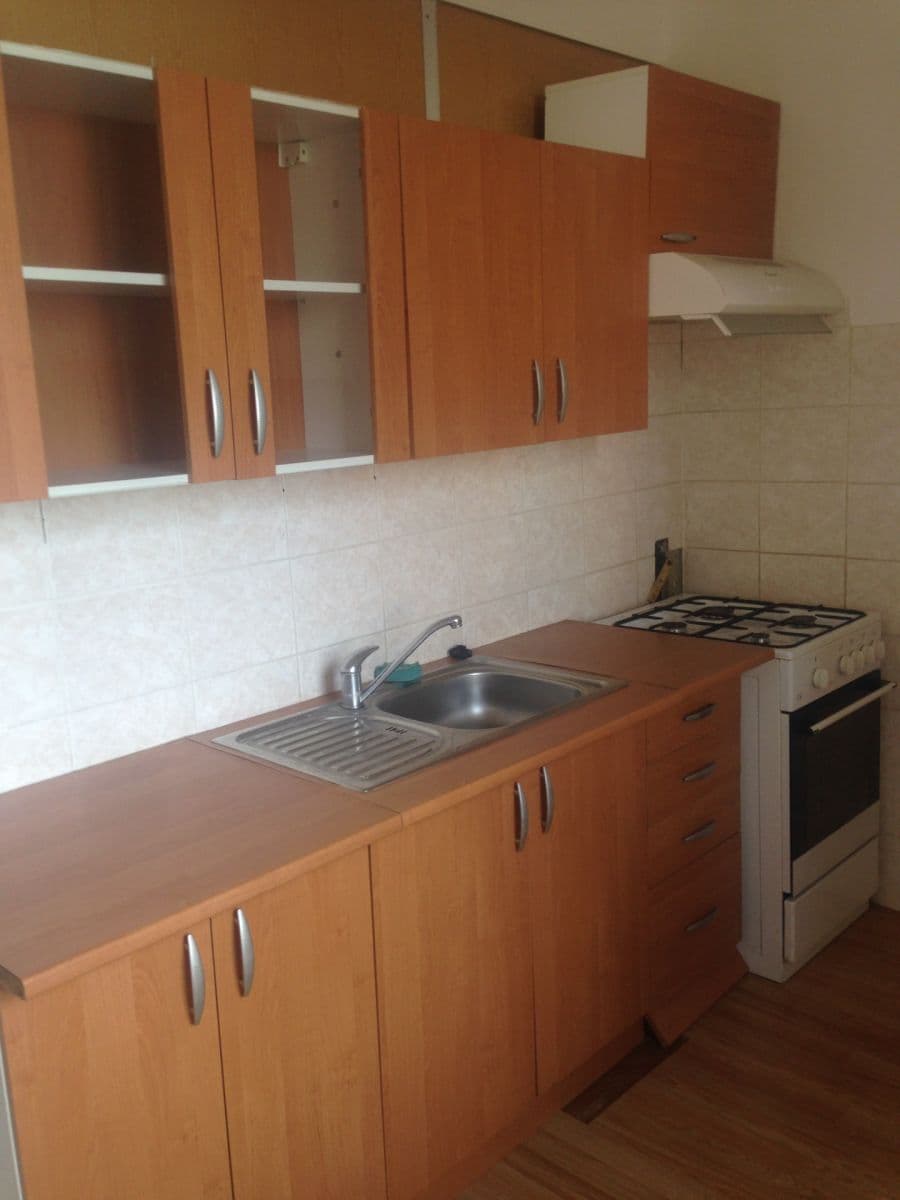 Prenájom bytu 3-izbový 68 m², Minská, Tábor, Jihočeský kraj Prenájom bytu 3-izbový 68 m², Minská, Tábor, Jihočeský kraj