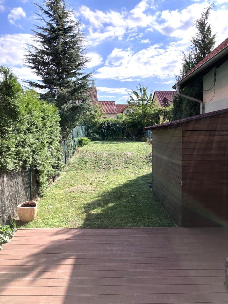 Prenájom bytu 3-izbový 70 m², Tisová, Holubice, Středočeský kraj Prenájom bytu 3-izbový 70 m², Tisová, Holubice, Středočeský kraj