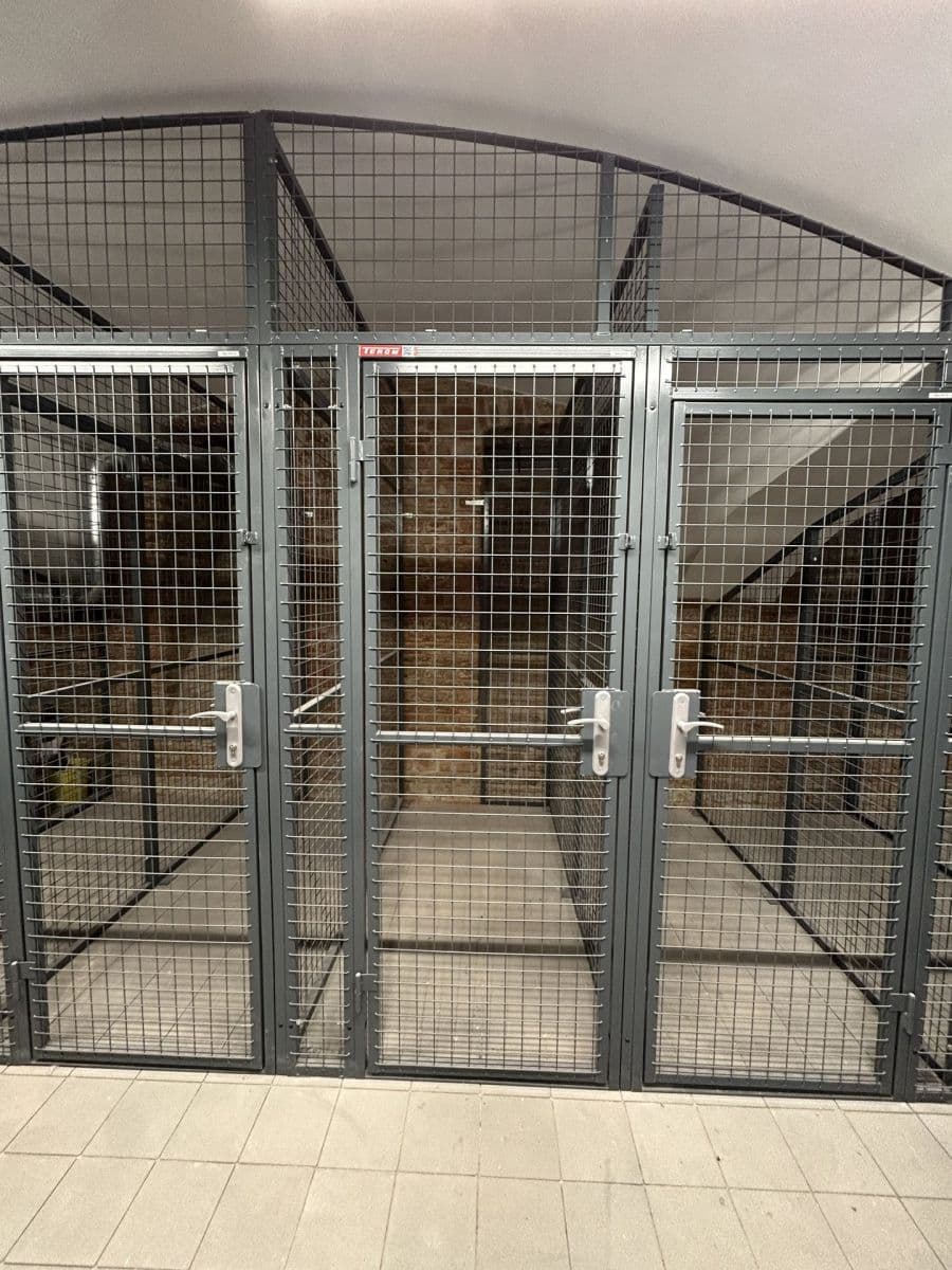 Prenájom nebytového priestoru 2 m², Sázavská, Praha, Praha Prenájom nebytového priestoru 2 m², Sázavská, Praha, Praha