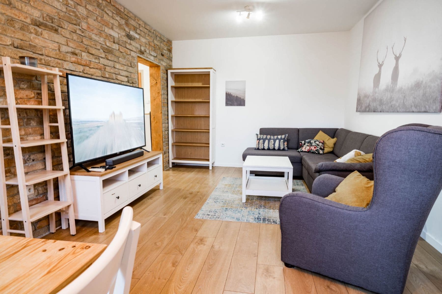 Predaj bytu 3-izbový 65 m², Na hlinách, Trnava, Trnavský kraj Predaj bytu 3-izbový 65 m², Na hlinách, Trnava, Trnavský kraj