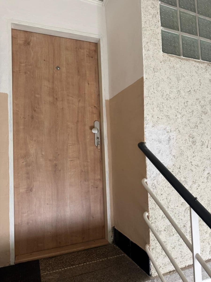 Prenájom bytu 2-izbový 38 m², Koláčkova, Praha, Praha Prenájom bytu 2-izbový 38 m², Koláčkova, Praha, Praha