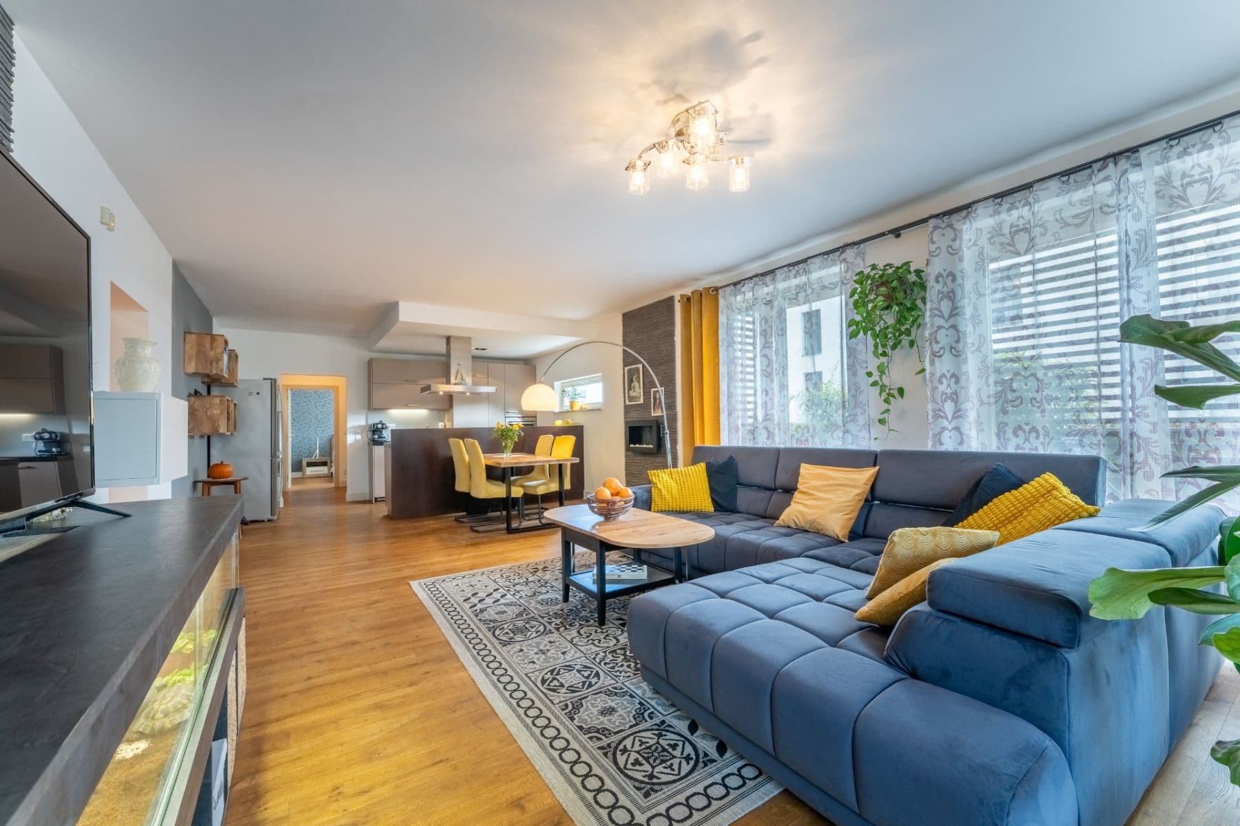Predaj bytu 4-izbový 115 m², Mezilehlá, Praha, Praha Predaj bytu 4-izbový 115 m², Mezilehlá, Praha, Praha
