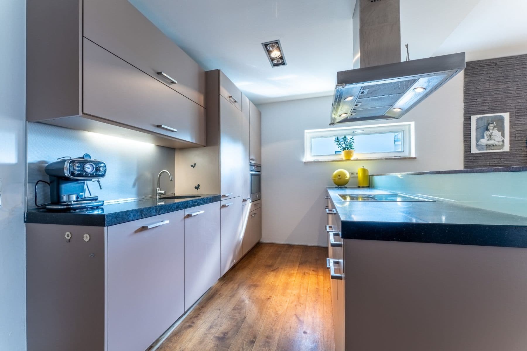 Predaj bytu 4-izbový 115 m², Mezilehlá, Praha, Praha Predaj bytu 4-izbový 115 m², Mezilehlá, Praha, Praha