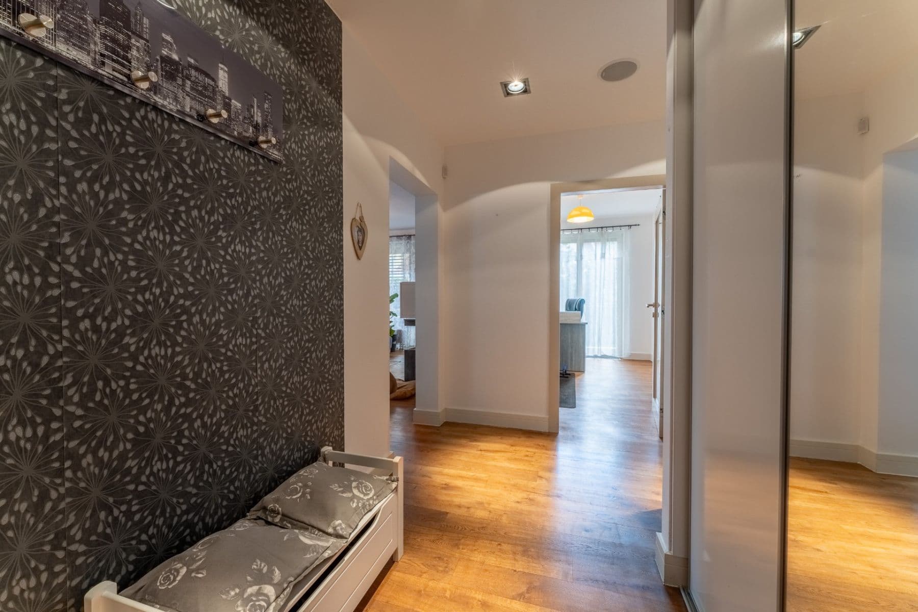 Predaj bytu 4-izbový 115 m², Mezilehlá, Praha, Praha Predaj bytu 4-izbový 115 m², Mezilehlá, Praha, Praha