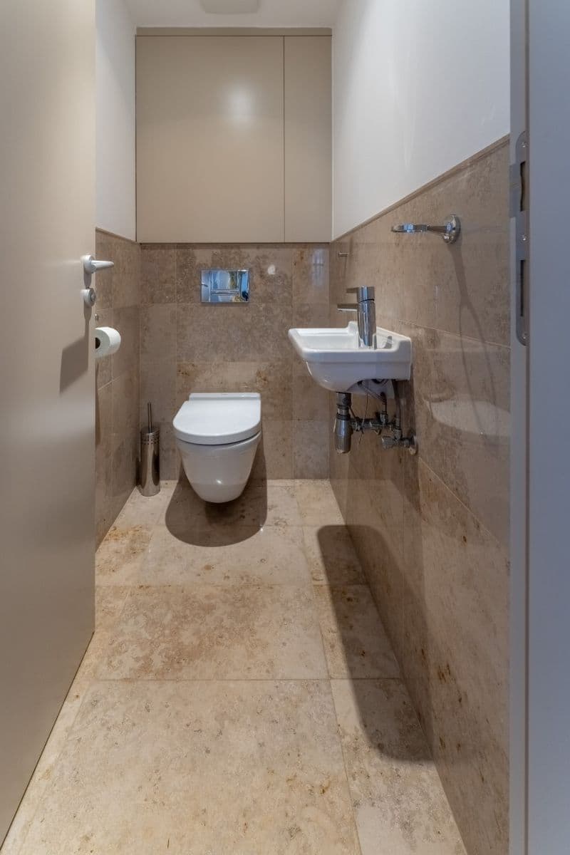 Predaj bytu 4-izbový 115 m², Mezilehlá, Praha, Praha Predaj bytu 4-izbový 115 m², Mezilehlá, Praha, Praha