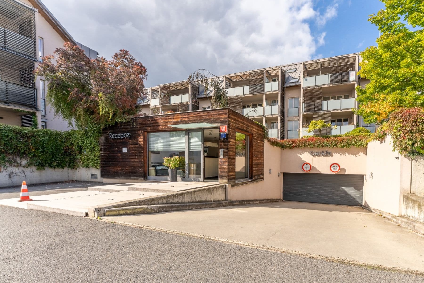 Predaj bytu 4-izbový 115 m², Mezilehlá, Praha, Praha Predaj bytu 4-izbový 115 m², Mezilehlá, Praha, Praha