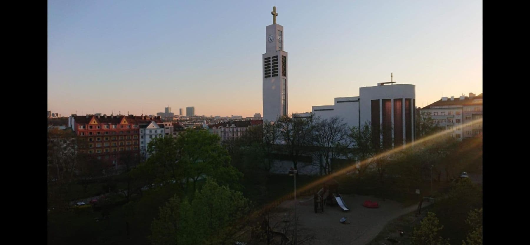 Predaj bytu 1-izbový 37 m², náměstí Svatopluka Čecha, Praha, Praha Predaj bytu 1-izbový 37 m², náměstí Svatopluka Čecha, Praha, Praha