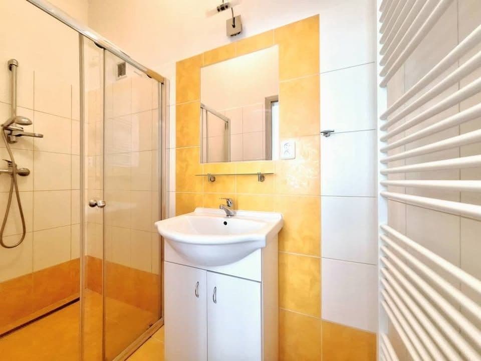 Prenájom bytu 2-izbový 35 m², V Šipce, Plzeň, Plzeňský kraj Prenájom bytu 2-izbový 35 m², V Šipce, Plzeň, Plzeňský kraj