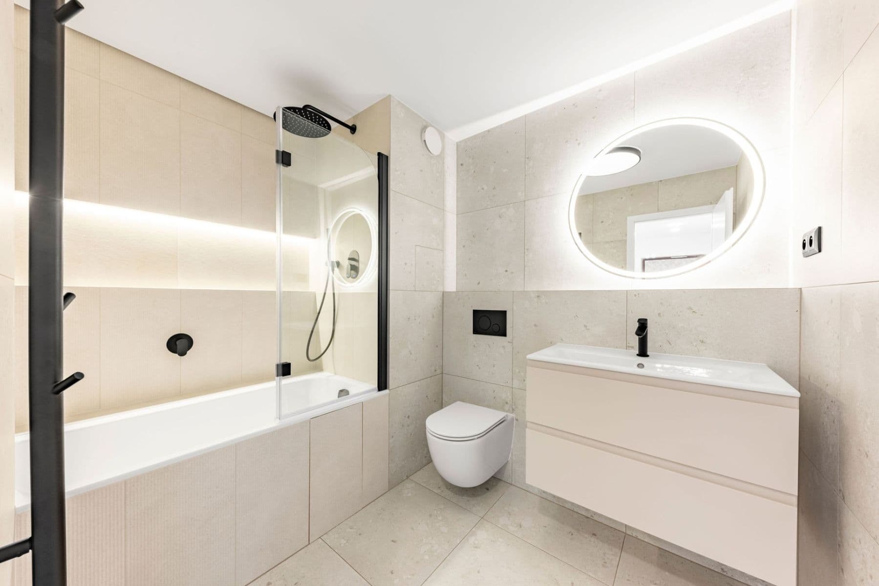 Predaj bytu 4-izbový 71 m², Pod Strání, Praha, Praha Predaj bytu 4-izbový 71 m², Pod Strání, Praha, Praha