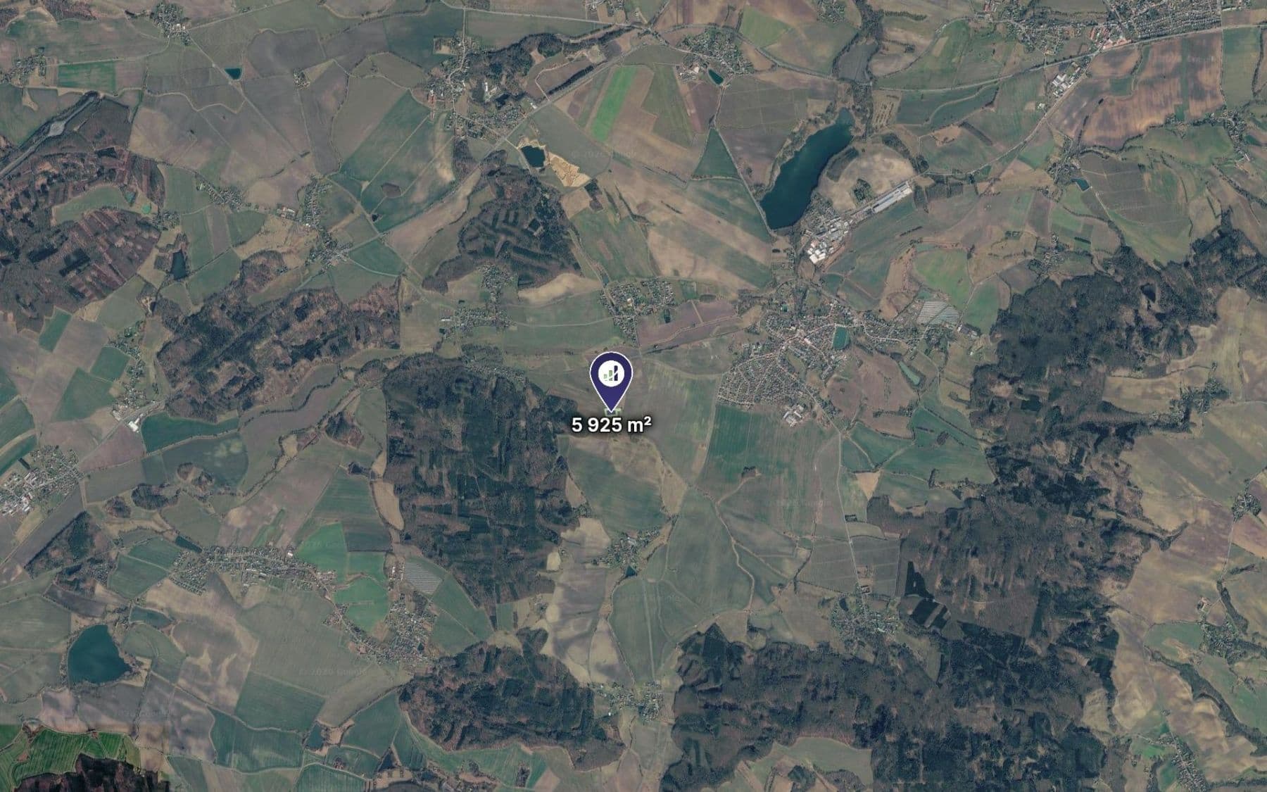 Predaj pozemku 5.925 m², Dolní Bousov, Středočeský kraj Predaj pozemku 5.925 m², Dolní Bousov, Středočeský kraj