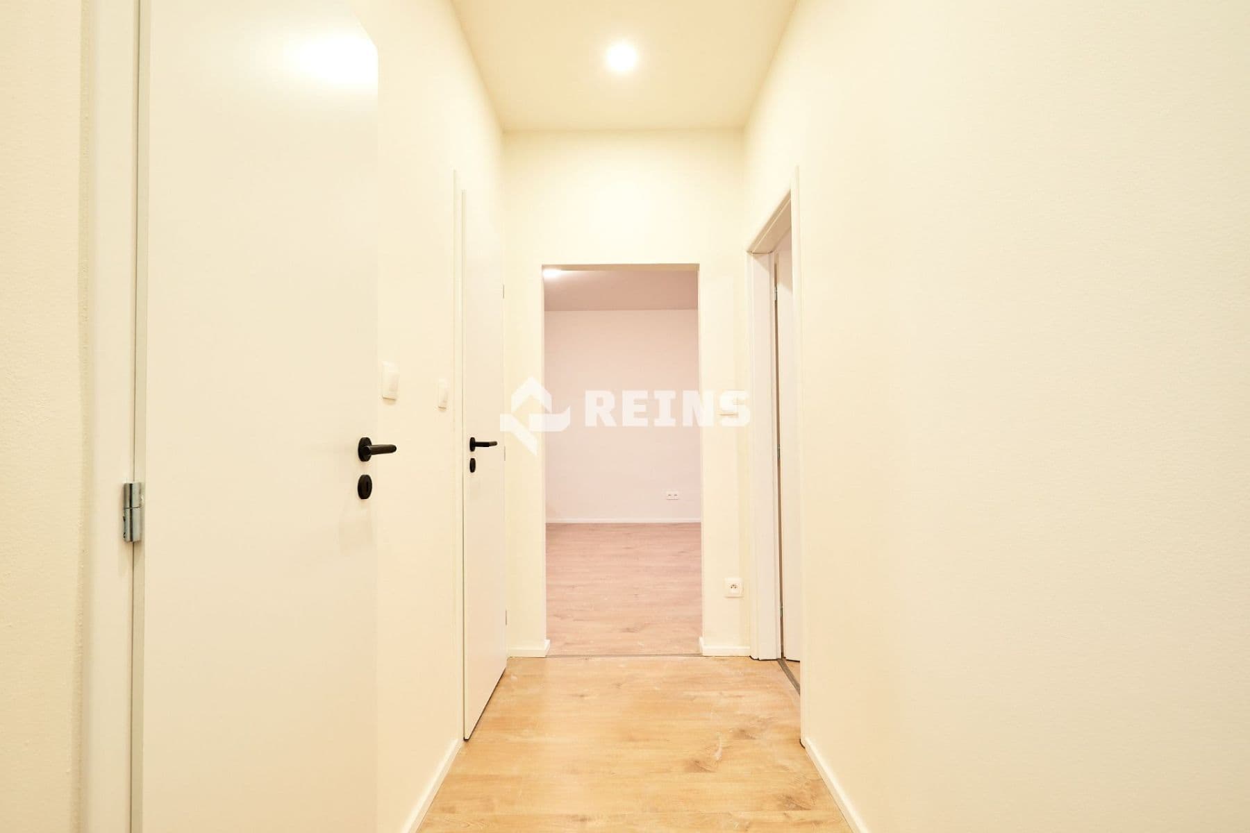 Predaj bytu 3-izbový 71 m², Krupská, Praha, Praha Predaj bytu 3-izbový 71 m², Krupská, Praha, Praha