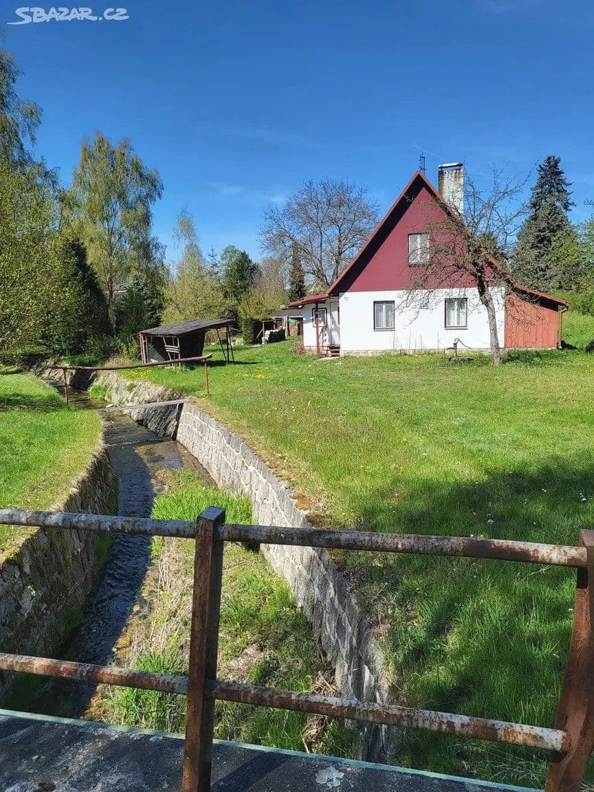 Predaj domu 98 m², pozemok 1.785 m², Křižany, Liberecký kraj Predaj domu 98 m², pozemok 1.785 m², Křižany, Liberecký kraj