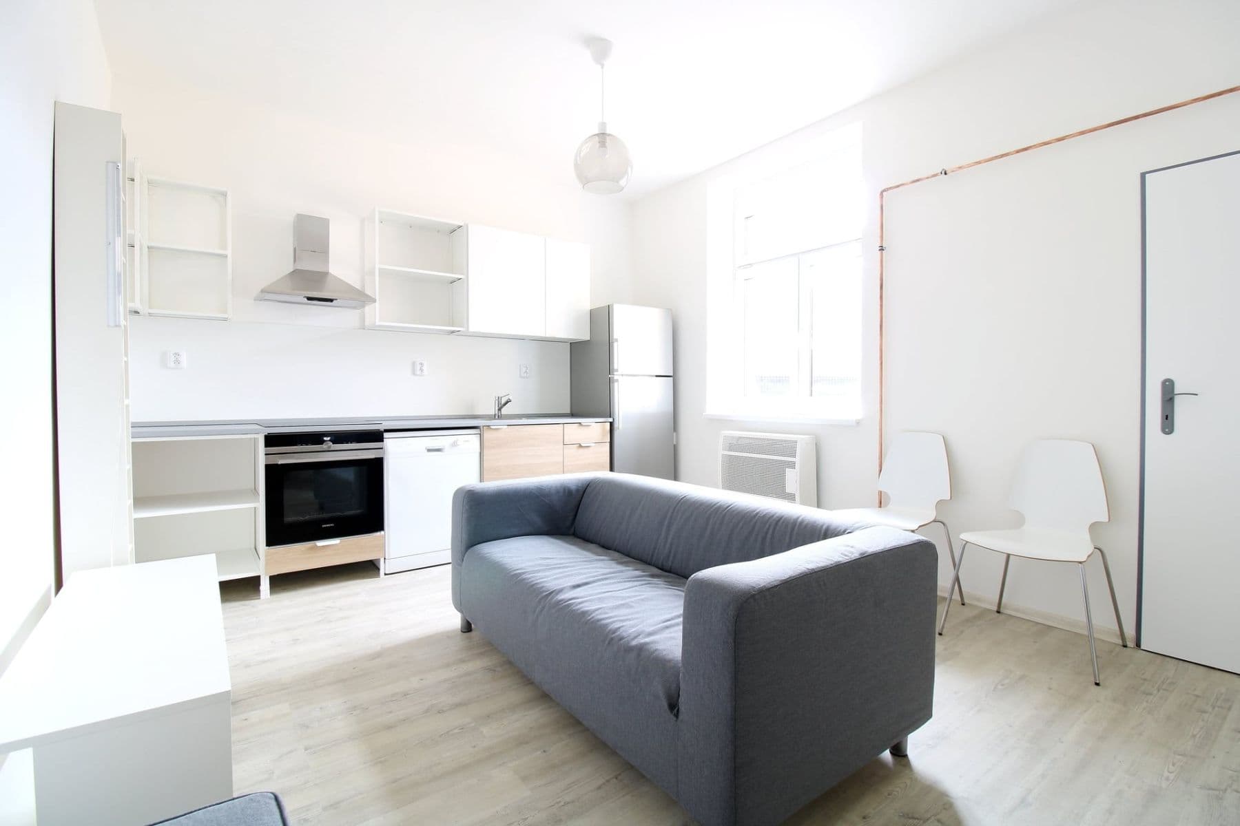 Prenájom bytu 2-izbový 61 m², Riegrova, Roztoky, Středočeský kraj Prenájom bytu 2-izbový 61 m², Riegrova, Roztoky, Středočeský kraj