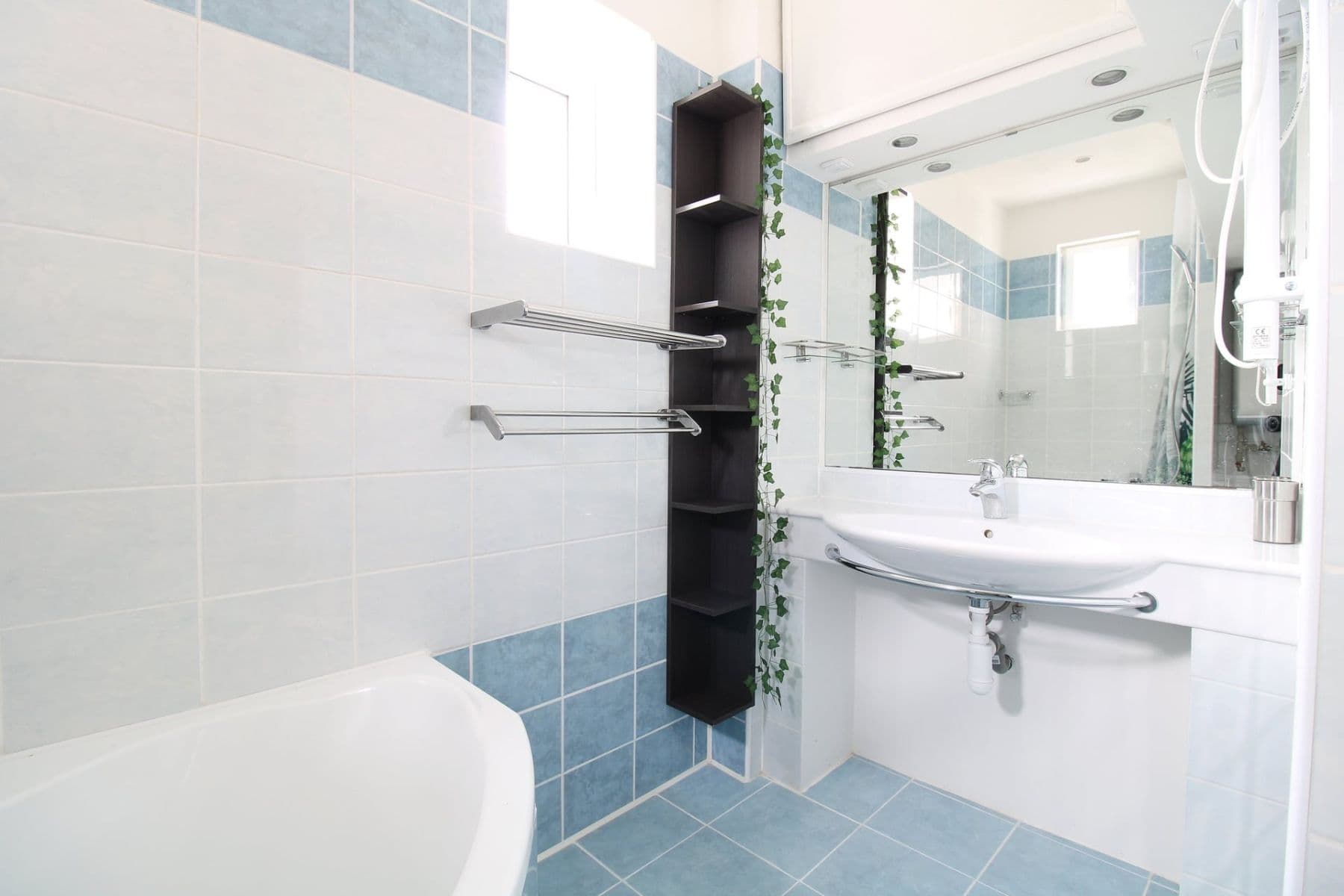 Prenájom bytu 2-izbový 61 m², Riegrova, Roztoky, Středočeský kraj Prenájom bytu 2-izbový 61 m², Riegrova, Roztoky, Středočeský kraj