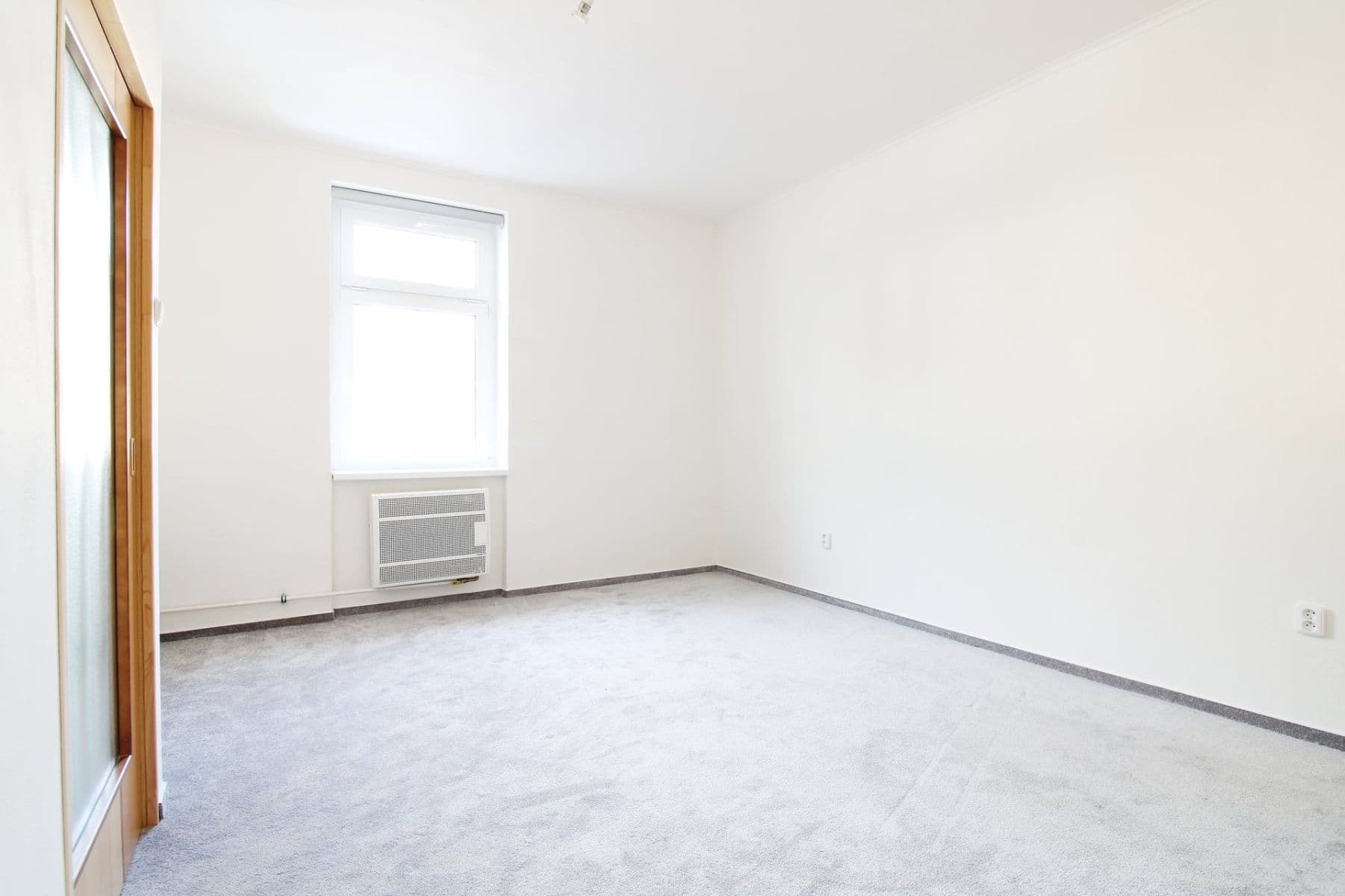 Prenájom bytu 2-izbový 61 m², Riegrova, Roztoky, Středočeský kraj Prenájom bytu 2-izbový 61 m², Riegrova, Roztoky, Středočeský kraj